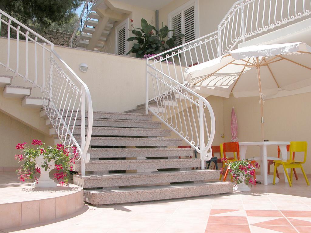 Antonio Apartments Trogir Eksteriør bilde