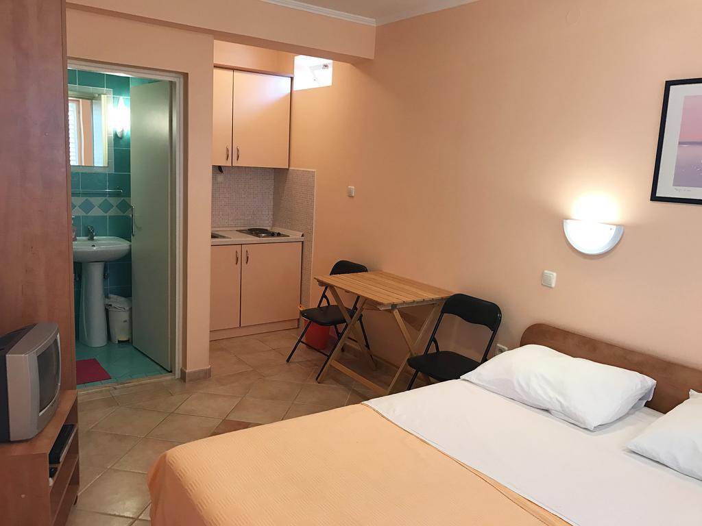 Antonio Apartments Trogir Eksteriør bilde